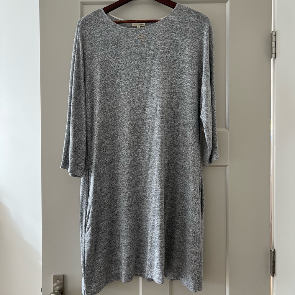 Grey Aritzia dress